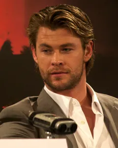 雷神海报